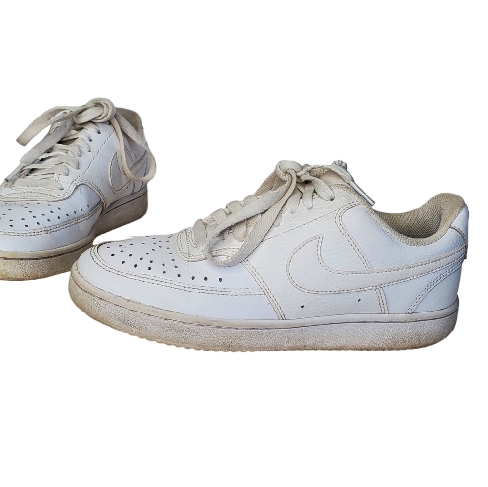 Nike Women's Cream and White Sneakers